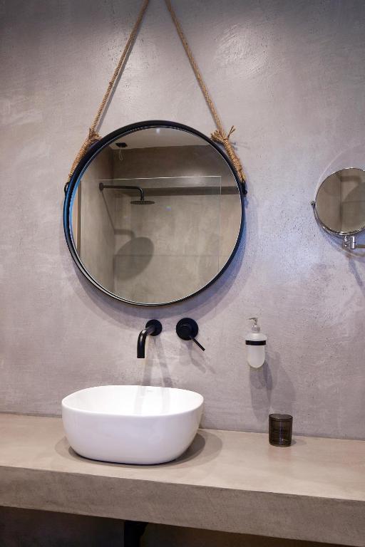 Elies Aesthetic Living - 8