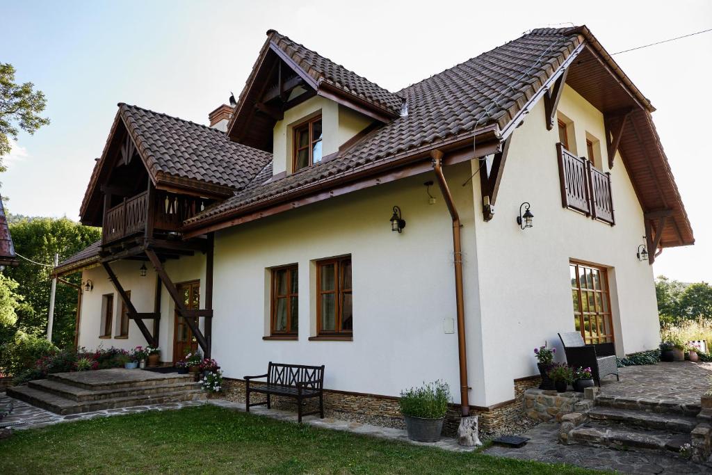Budova, kde se farma nachází