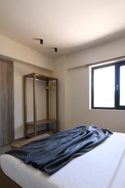 Elies Aesthetic Living - 10