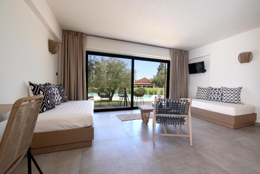 Elies Aesthetic Living - 14