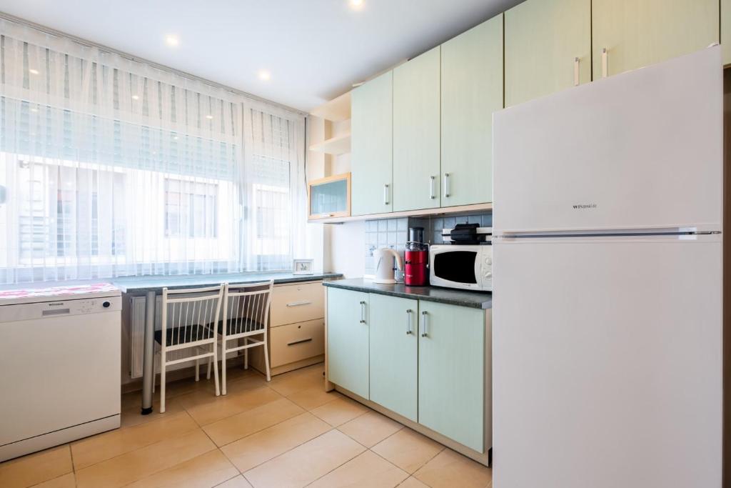 Kép Cozy Flat Near Bagdat Street in Suadiye szállásáról Isztambulban a galériában