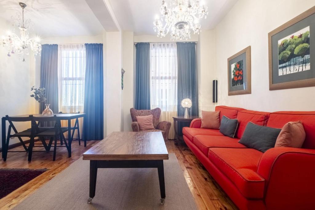 Flat with Backyard in Cihangir Beyoglu, Istanbul, Turkey