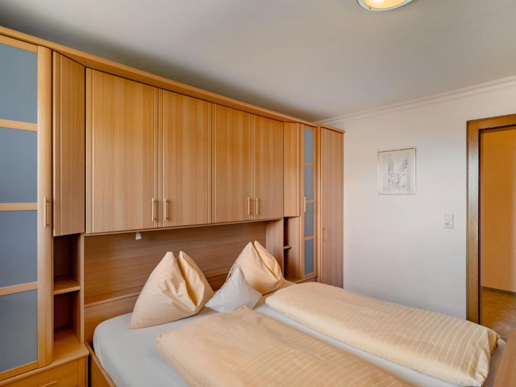 Postel nebo postele na pokoji v ubytování Apartment Weberbauer-1 by Interhome