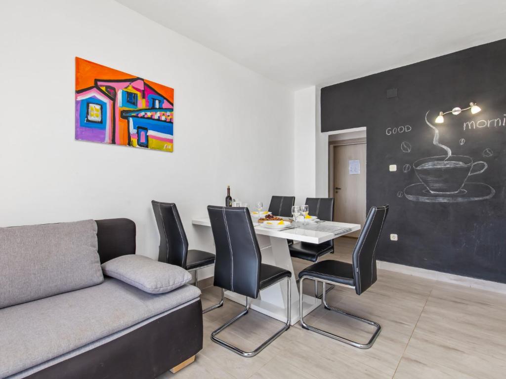 Posezení v ubytování Apartment Marina-8 by Interhome