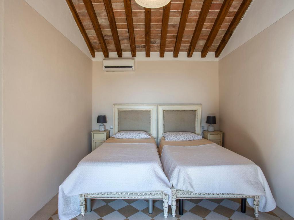 Posteľ alebo postele v izbe v ubytovaní Holiday Home Iacopo by Interhome