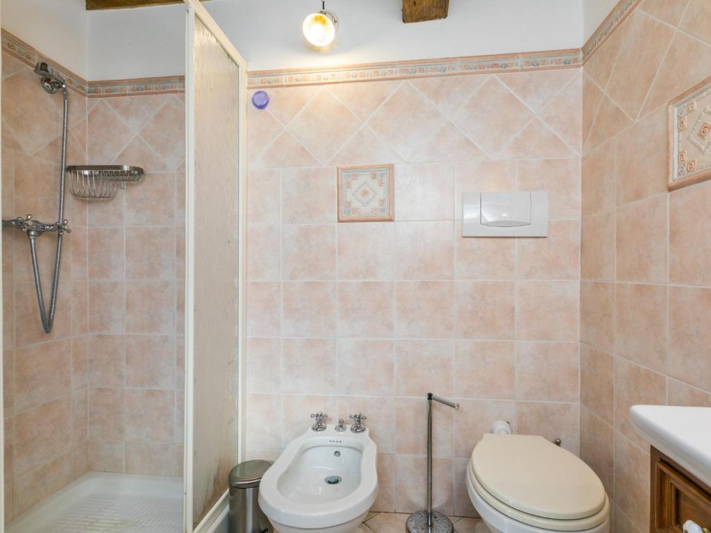 Łazienka w obiekcie Apartment Irene by Interhome