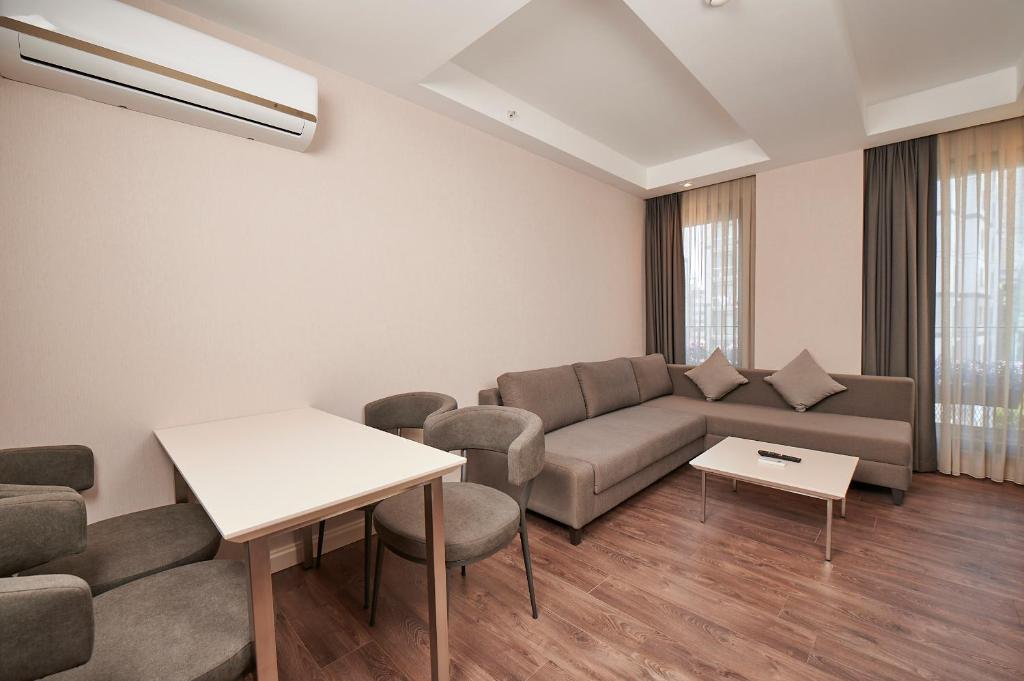 Posezení v ubytování Livinton İstanbul Ataşehir