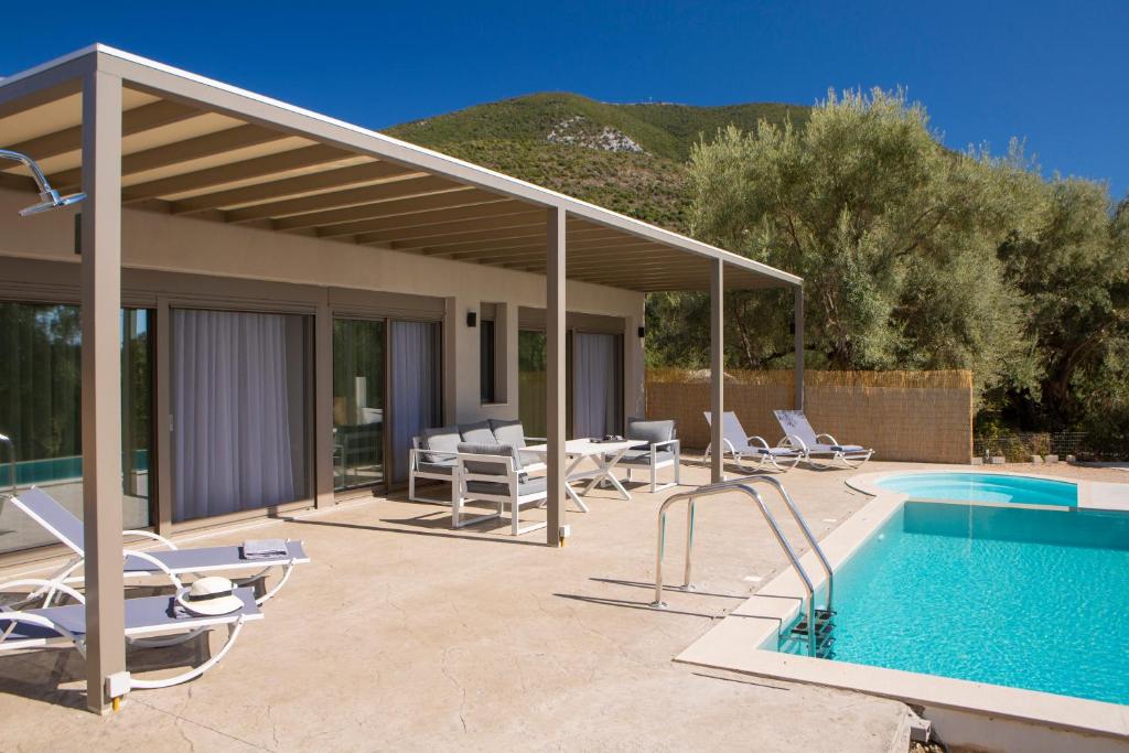 Bazén v ubytovaní Averto Villas with private pool alebo v jeho blízkosti