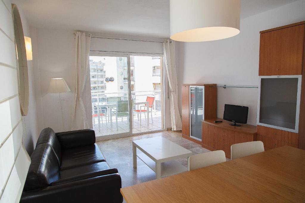 UHC Ventura Park Apartments, Salou – Updated 2023 Prices