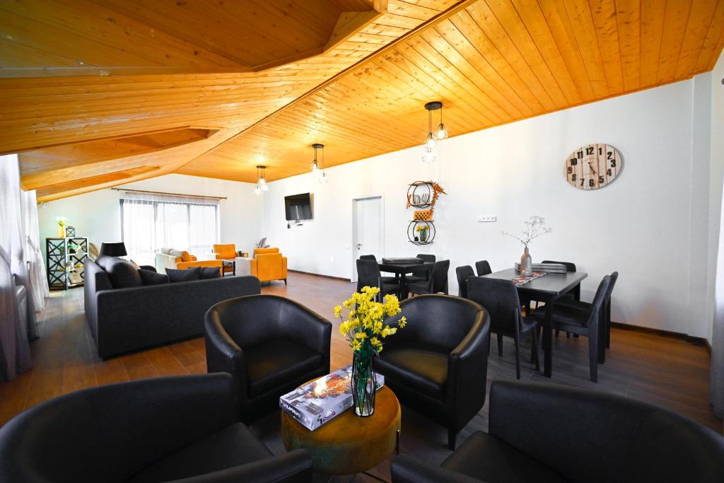 Posezení v ubytování Aurelia Hotel & Restaurant