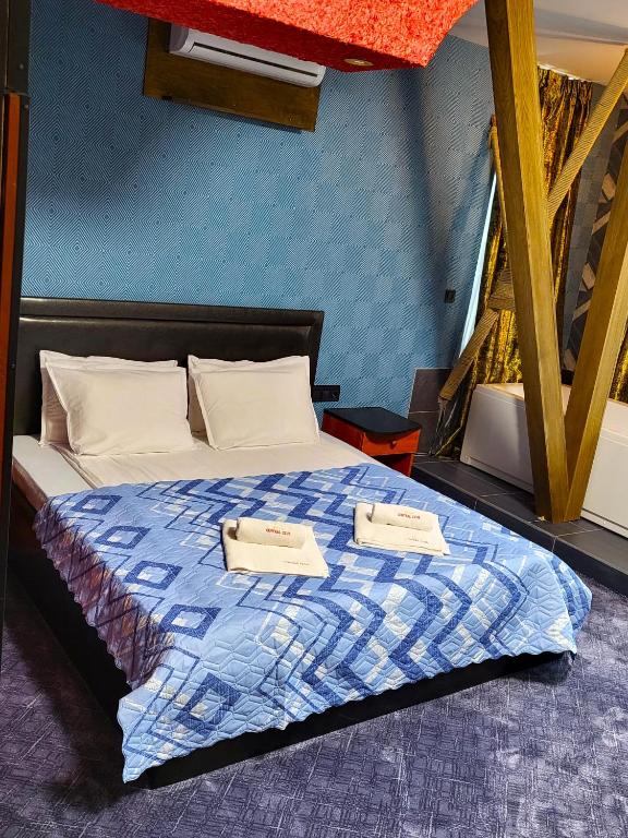 Hotel Central Club Sofia - Superior Kamer Met Bubbelbad - Gratis Spa -toegang