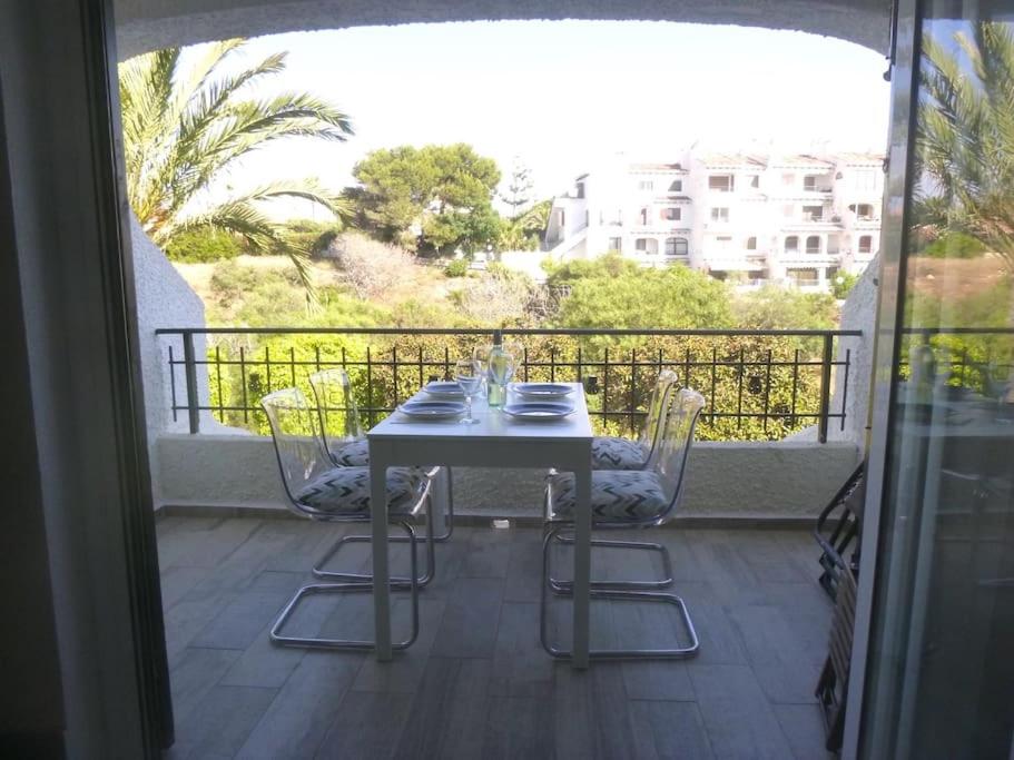 A balcony or terrace at Kalle Blanca - Cabo Roig