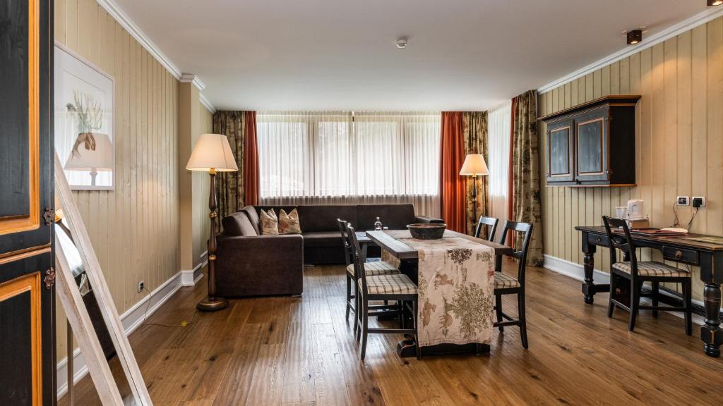 Posedenie v ubytovaní Romantik Hotel Santer
