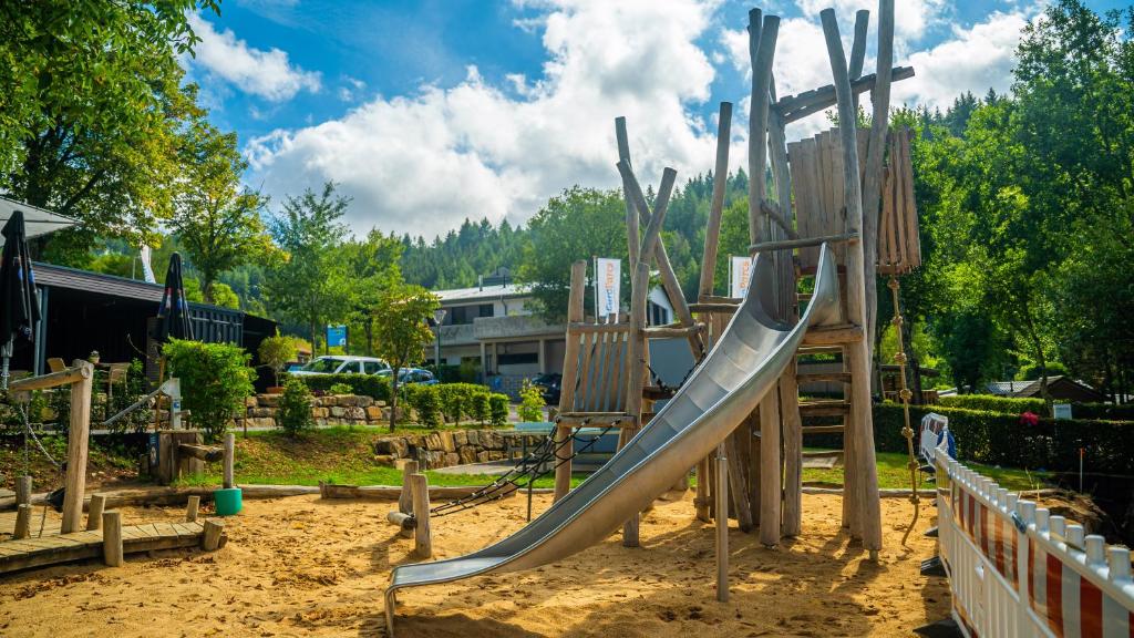 Herní místnost nebo prostor pro děti v ubytování EuroParcs Kohnenhof