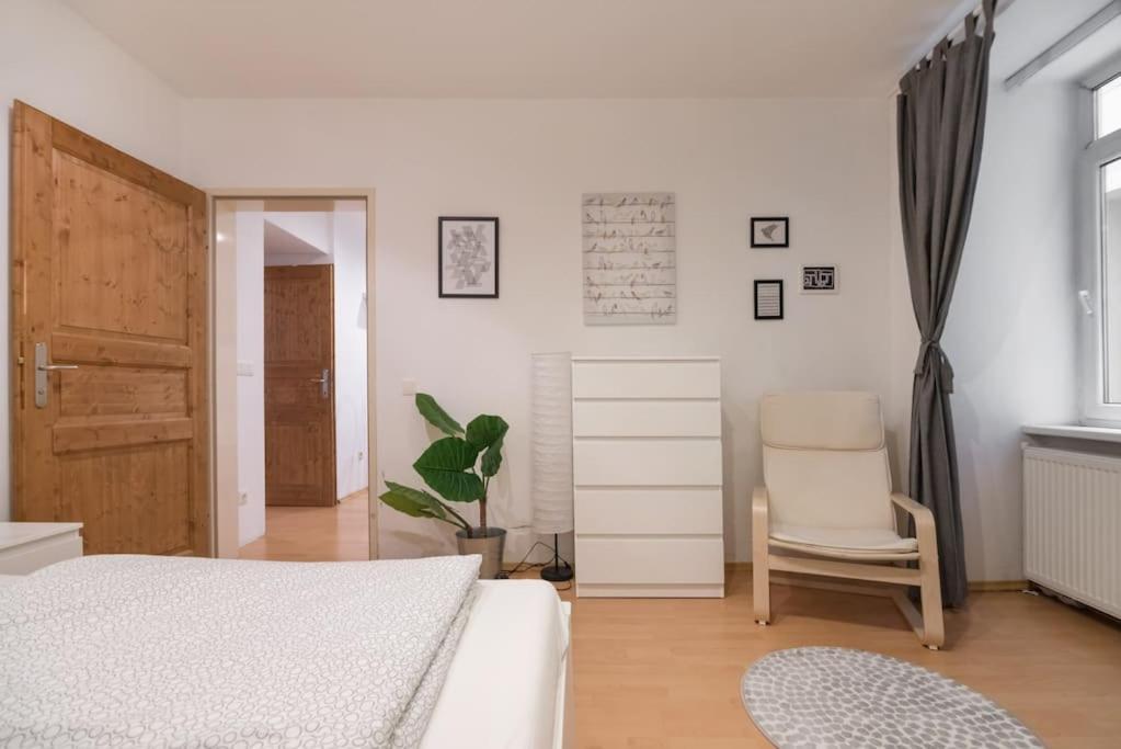 Posteľ alebo postele v izbe v ubytovaní Spacious central apartment