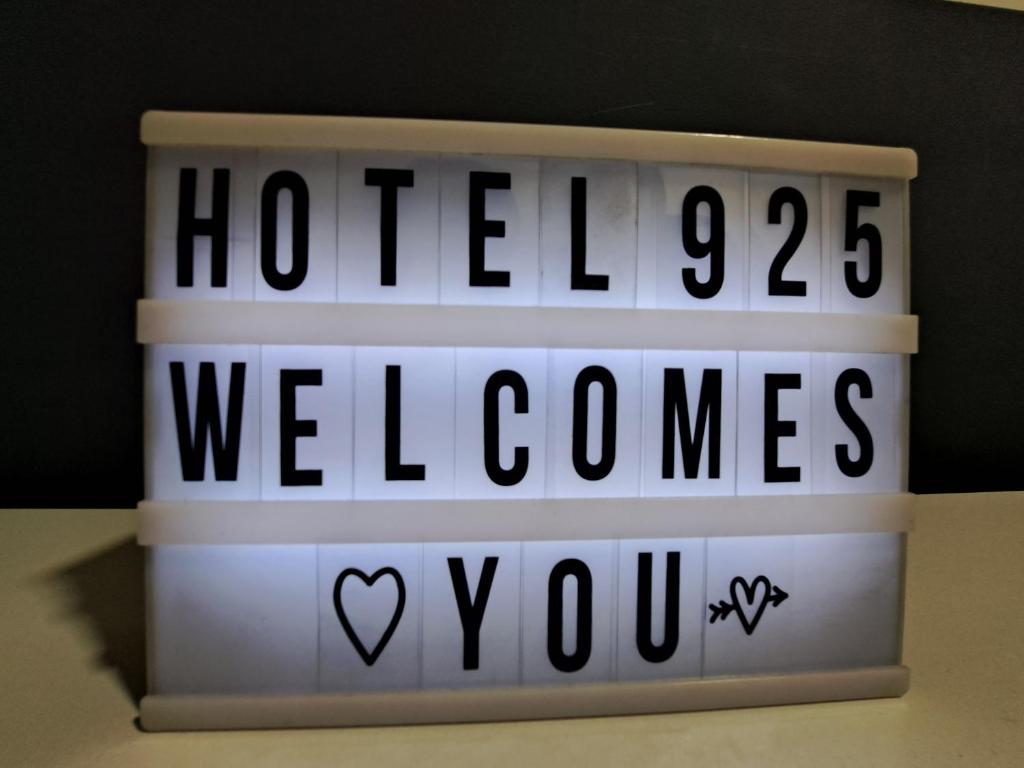 Certifikát, hodnocení, plakát nebo jiný dokument vystavený v ubytování Hotel 9-25