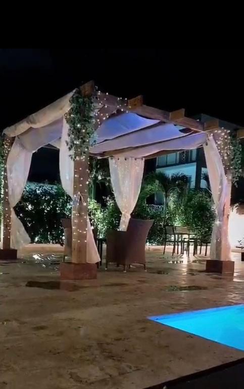Bazén v ubytování Nuovo Hotel Playa Catalina nebo v jeho okolí