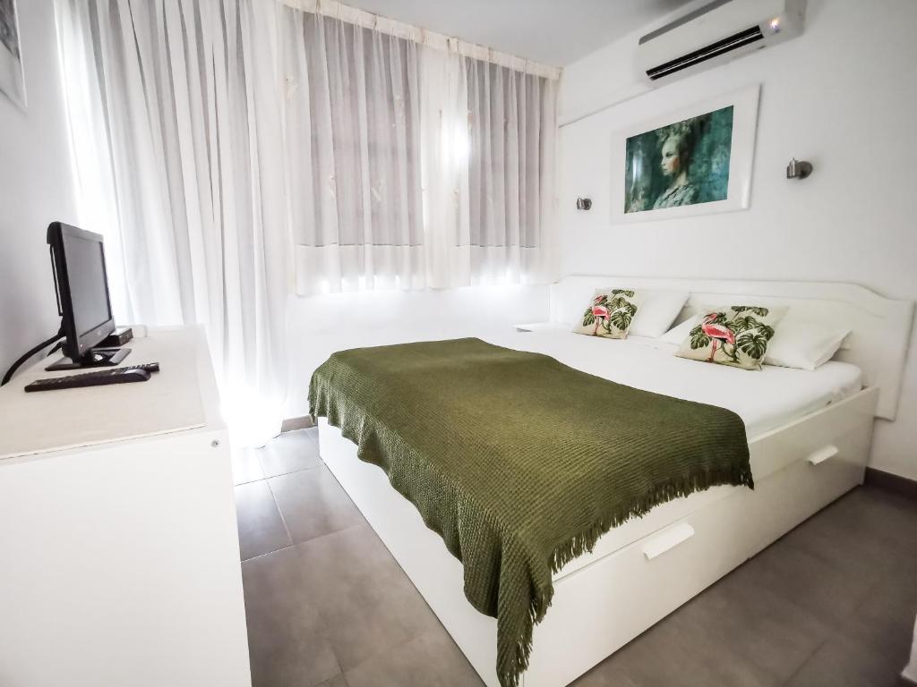 Acogedor bungalow muy luminoso - Casa De Una Habitación