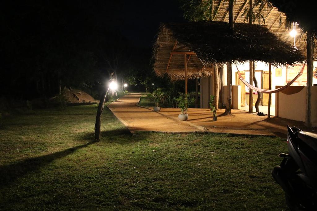 Zahrada ubytování Nirvaan Safari Lodge