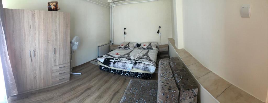 Postel nebo postele na pokoji v ubytování Relax Bogács