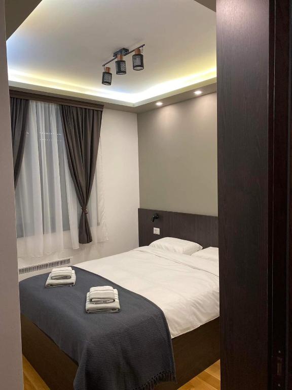Postel nebo postele na pokoji v ubytování Apartman Sivcevic Titova VIla