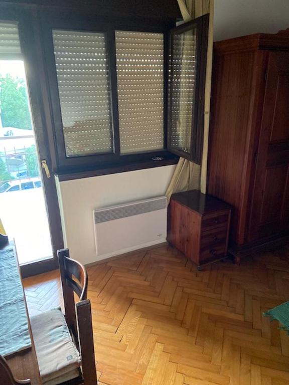 Posedenie v ubytovaní Rooms Juran