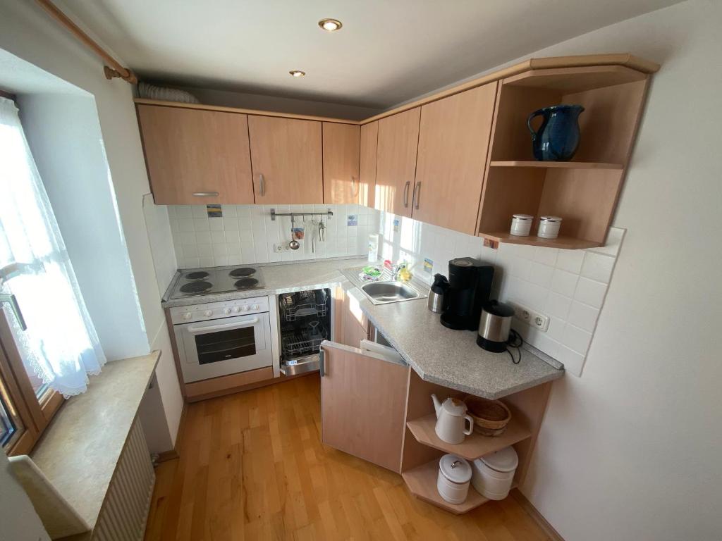 Kuchyň nebo kuchyňský kout v ubytování Landhaus-Bierling
