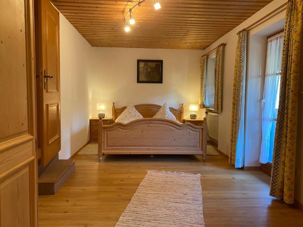 Postel nebo postele na pokoji v ubytování Landhaus-Bierling