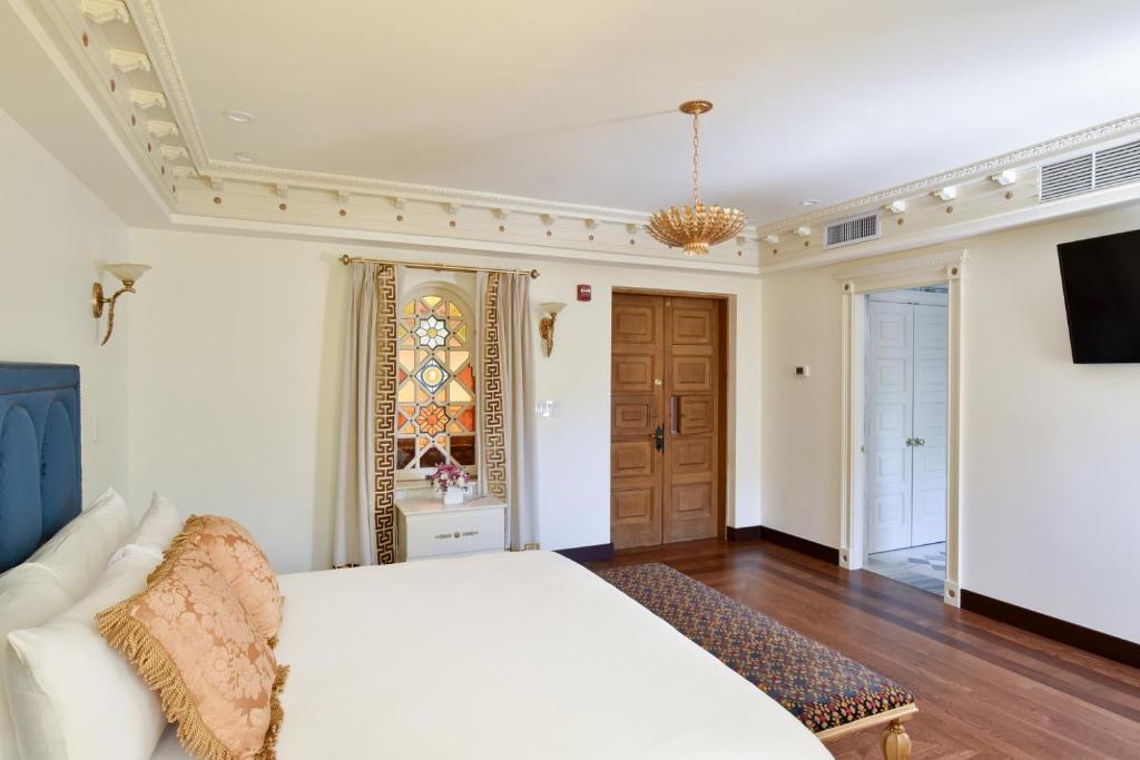 The Villa Casa Casuarina - Premier Suite