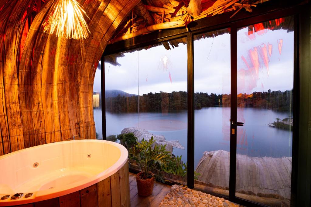 Hoteles en Guatapé | Para una experiencia de lujo 406058054