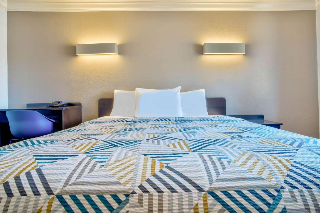 Motel 6-Menifee, CA - King Room - Niet -roken