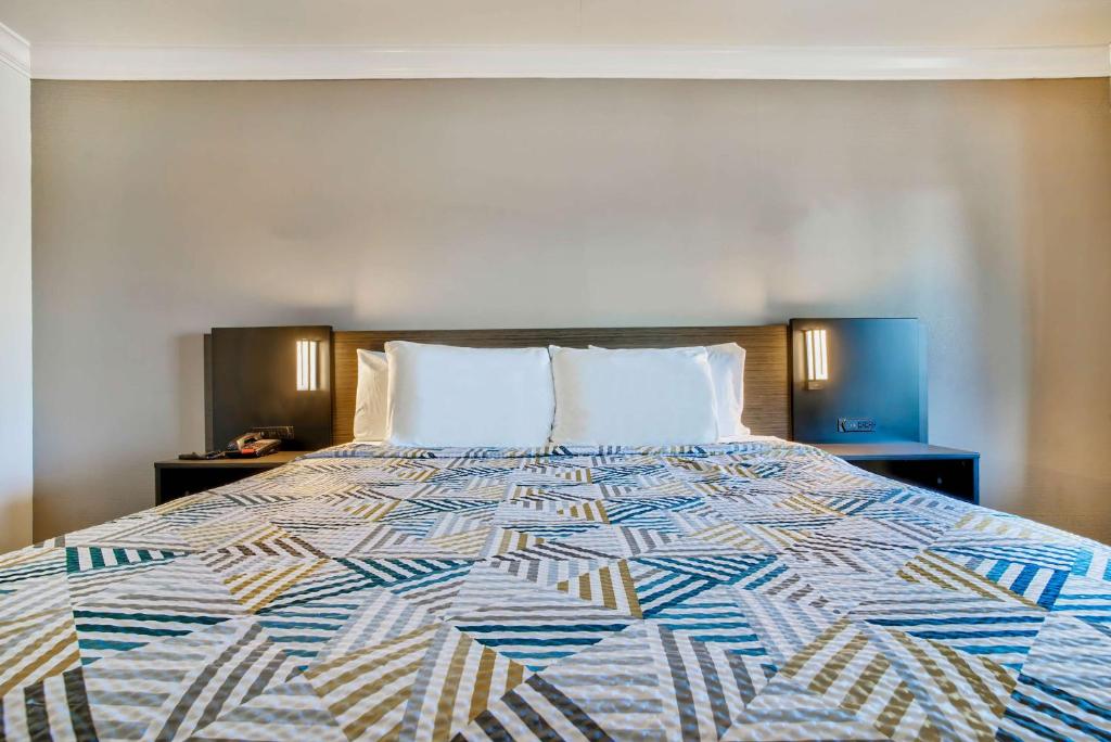 Motel 6-Menifee, CA - Queen Room - Niet -roken