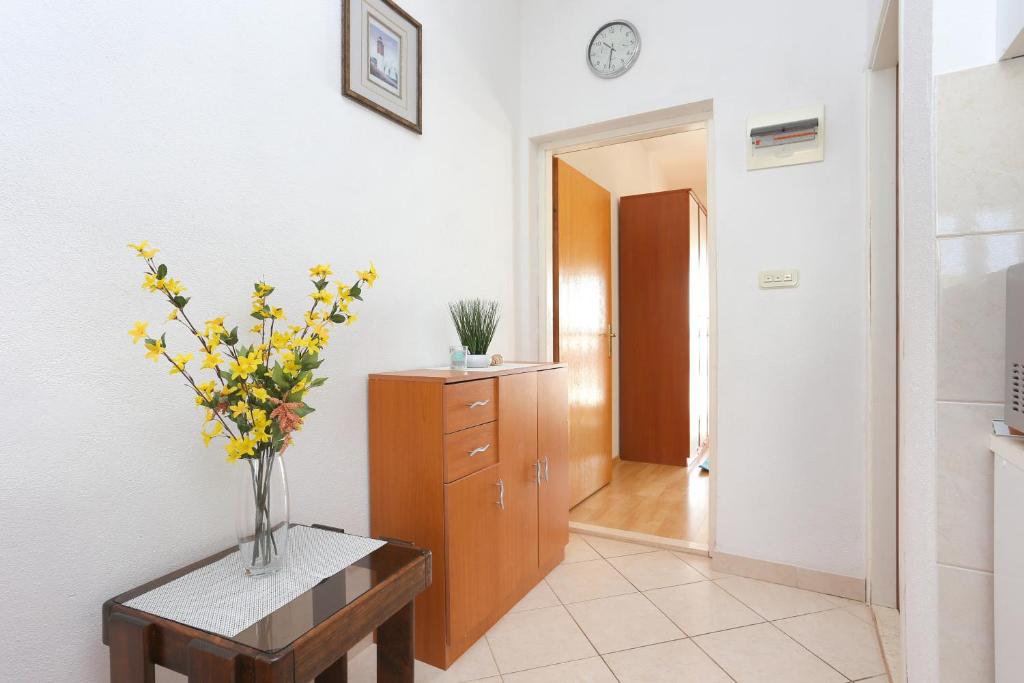 Fotografie z fotogalerie ubytování Apartments by the sea Rogoznica - 20142 v Rogoznici