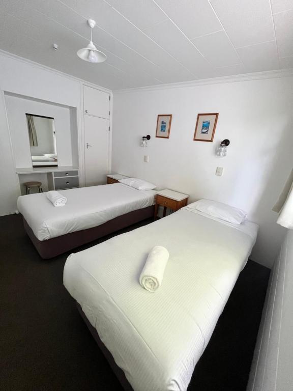 Postel nebo postele na pokoji v ubytování Bings Motel