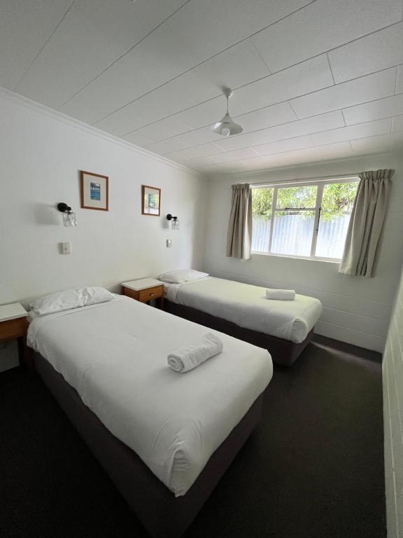 Postel nebo postele na pokoji v ubytování Bings Motel
