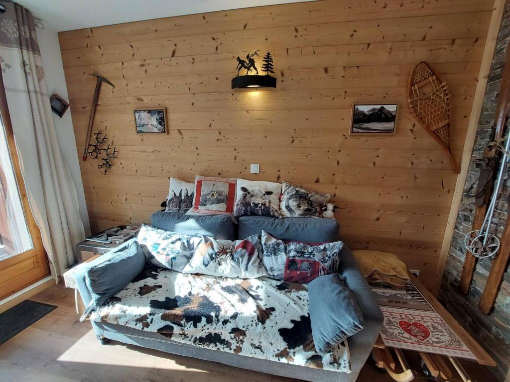 Charmant T3 avec vue, proche pistes, animaux admis, parking couvert