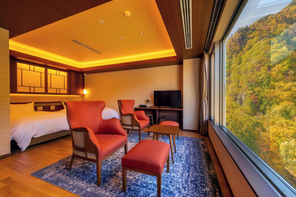 Grand Blissen Hotel Jozankei - Twin Room Met ONSEN View Bath - Hoge Vloer