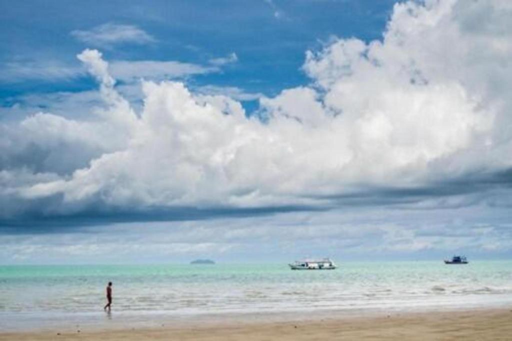 The Jomtien Twelve - Resim 22