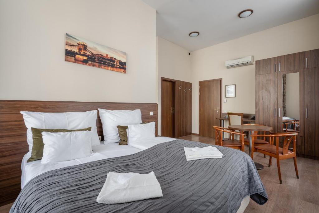 Elit Boutique Rooms- Best Location by BQA - Resim 37