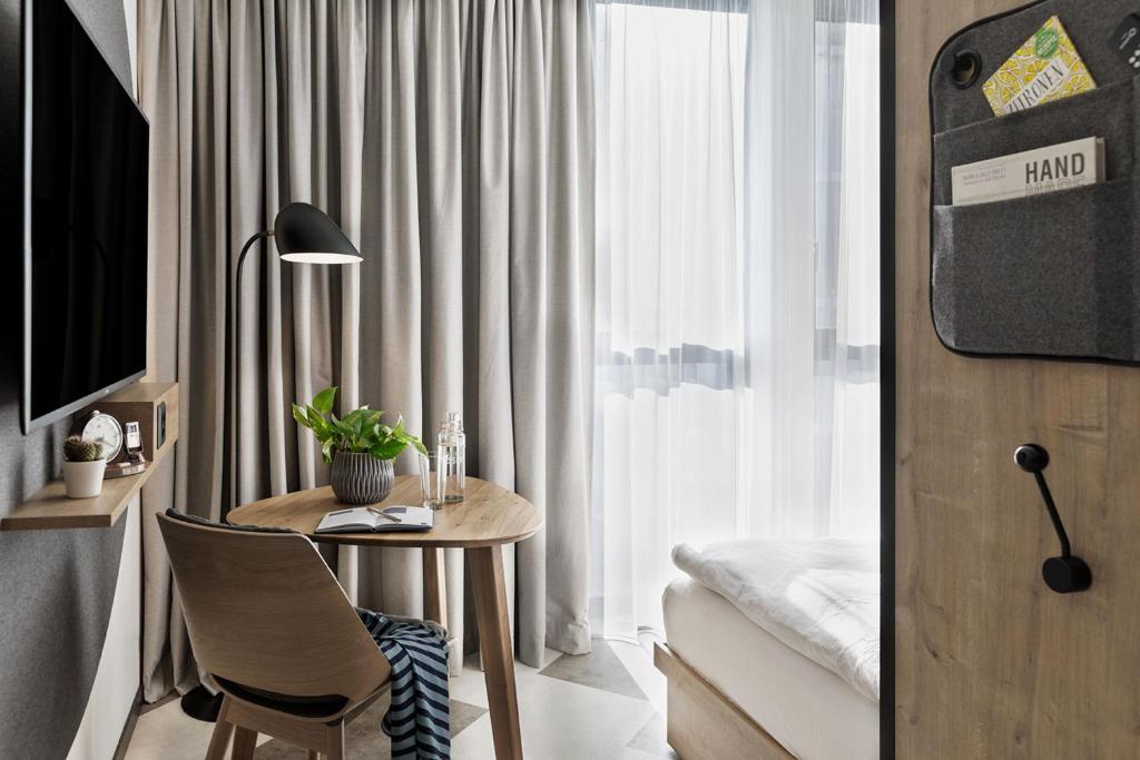 Stay KooooK Bern Wankdorf - Online Check In - Resim 40