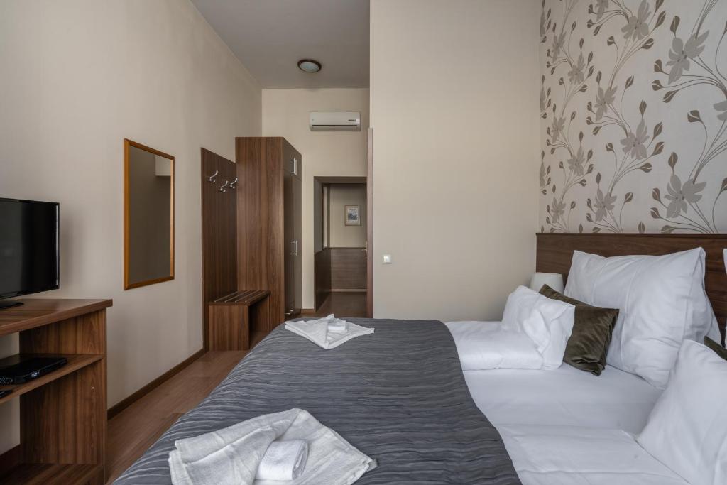 Elit Boutique Rooms- Best Location by BQA - Resim 45