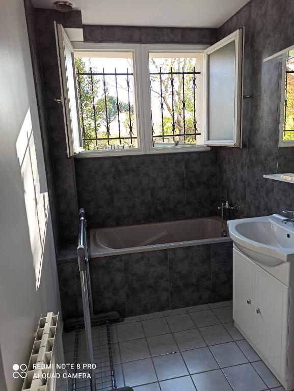 Chambre d hôte à 20 min de VERSAILLES - Double Room With Garden View