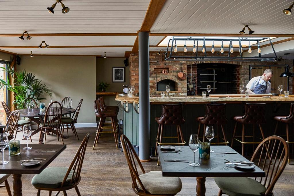 Hotel Indigo - Stratford Upon Avon by IHG - Resim 31