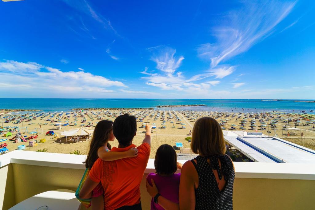 Hotel Imperial Beach Rimini Booking Hotel Royal Plaza, Rimini, Italien