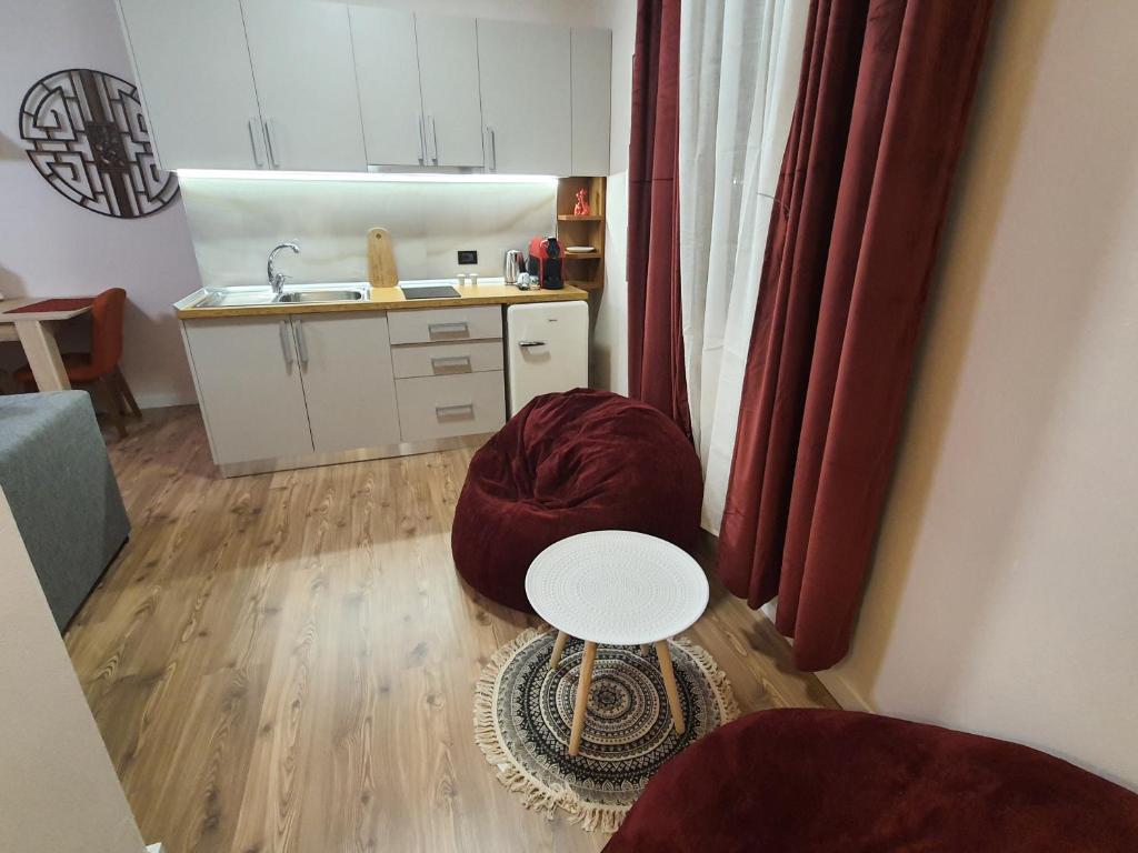 CENTRAL - Spacious Comfy Apartment TIRANA (balcony - Imazhi 7