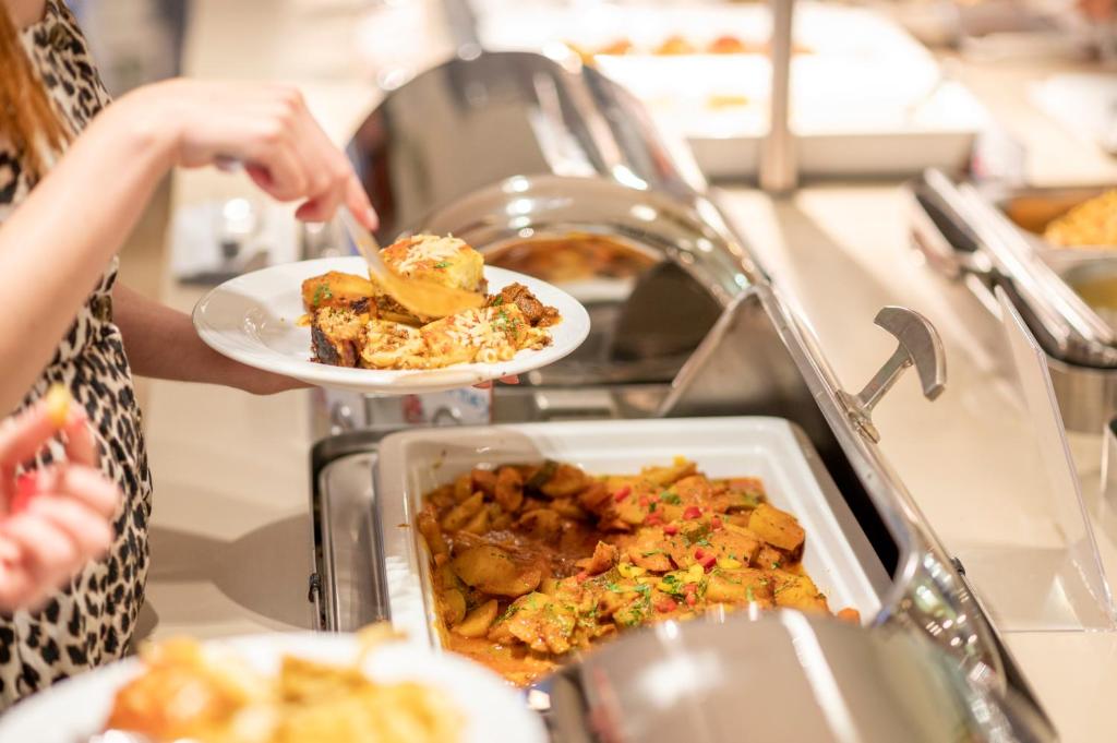 Peridis Family Resort - 1