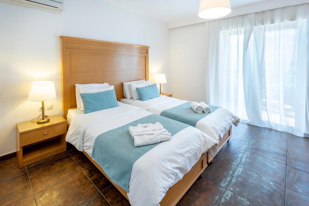 Peridis Family Resort - 10