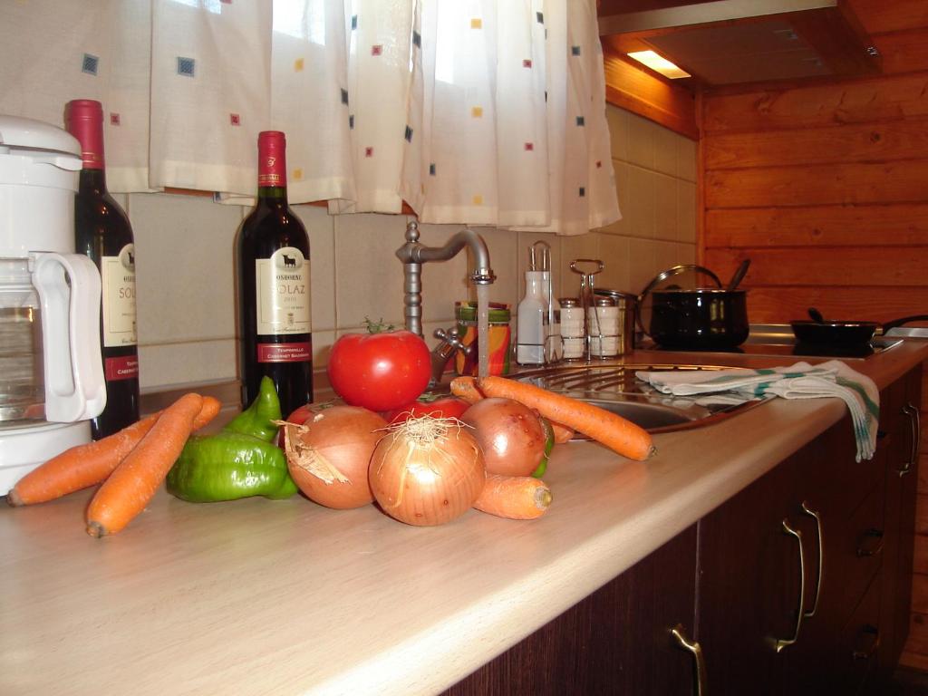 Complejo Rural Los Jarales - Villa De Dos Dormitorios (3 Adultos)