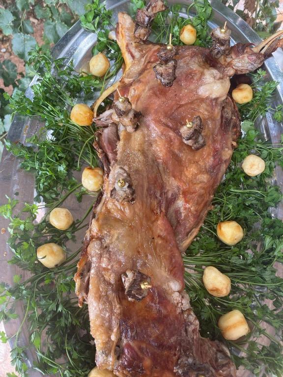 Jídlo v penzionu – hostince nebo okolí