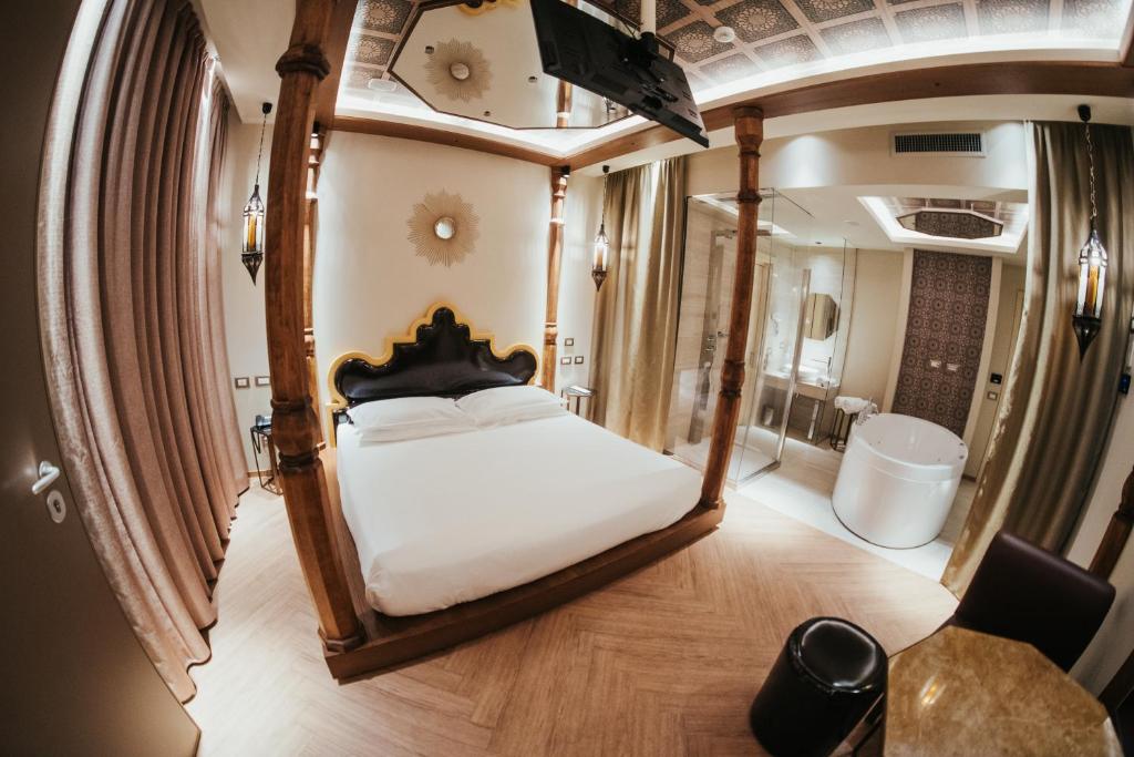 Emotional Grand Motel - Junior Suite